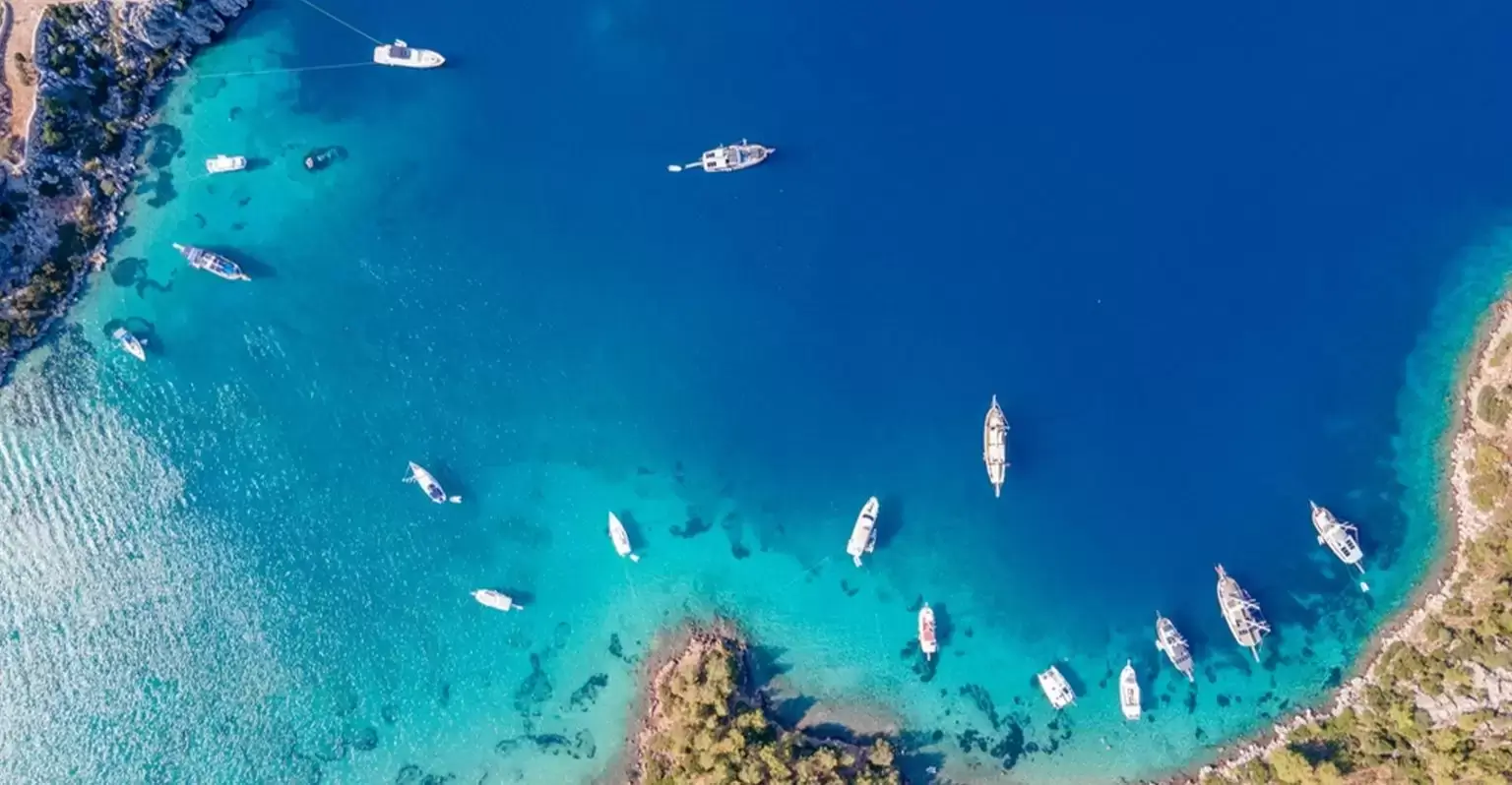 Bodrum Yelkenli Turu 2 bodrum parti teknesi